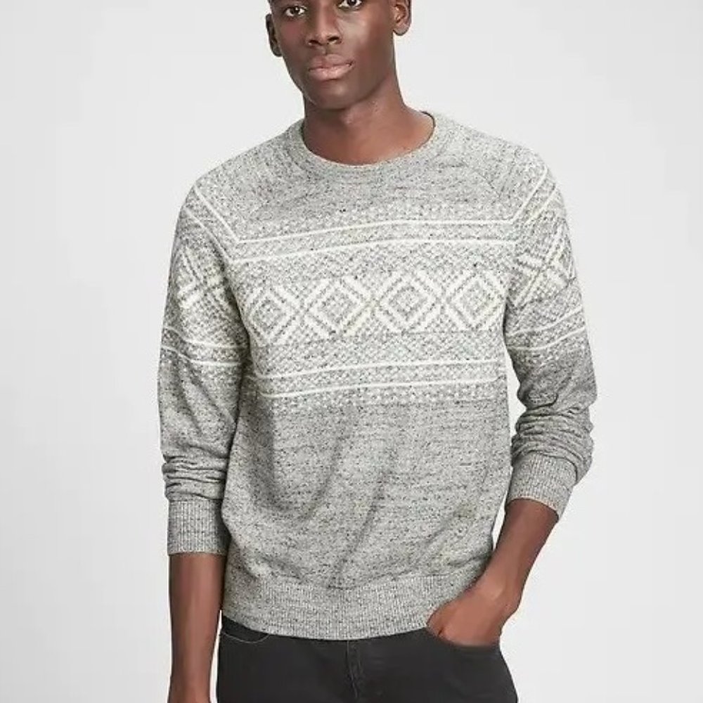 NWT - GAP Factory Men's Fair Isle Raglan Sweater, Light Gray - Size Large